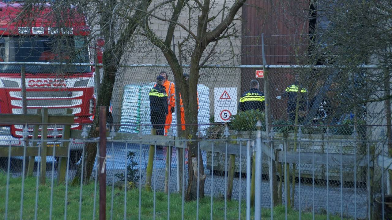 Een beeld van de inval bij Agro Nova in Sprang-Capelle. Archieffoto