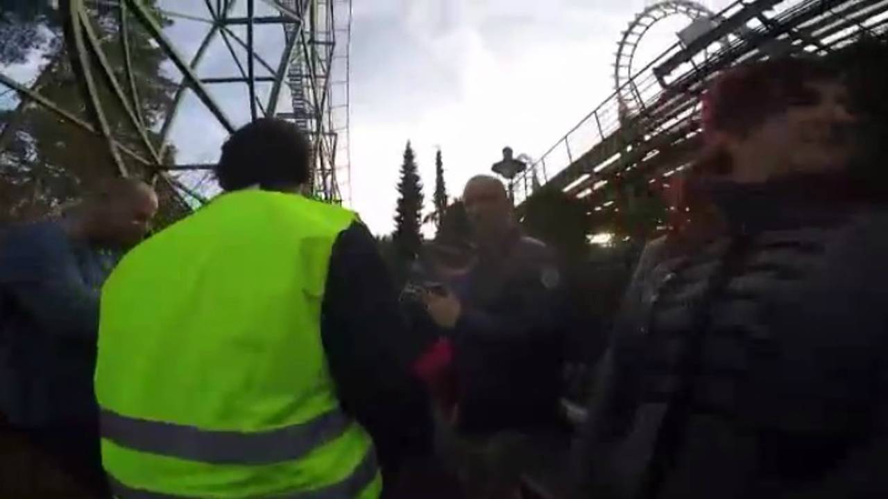 Voordringen bij de Python blijkt eenvoudig (Beeld: uitzending Streetlab)