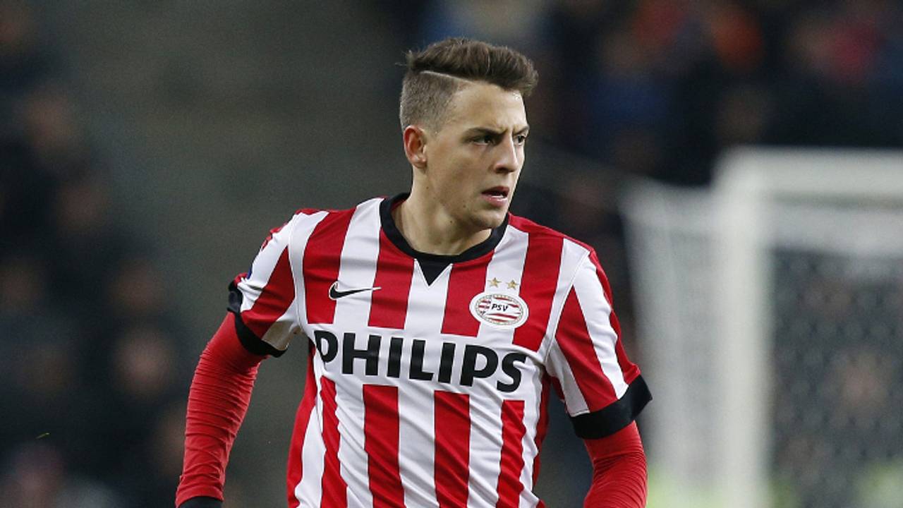 Santiago Arias teruggezet naar Jong PSV. (Foto: VI Images)
