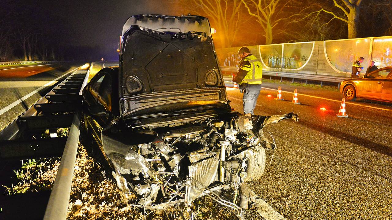 Ongeluk op A67 (Foto: Rico Vogels / SQ Vision)