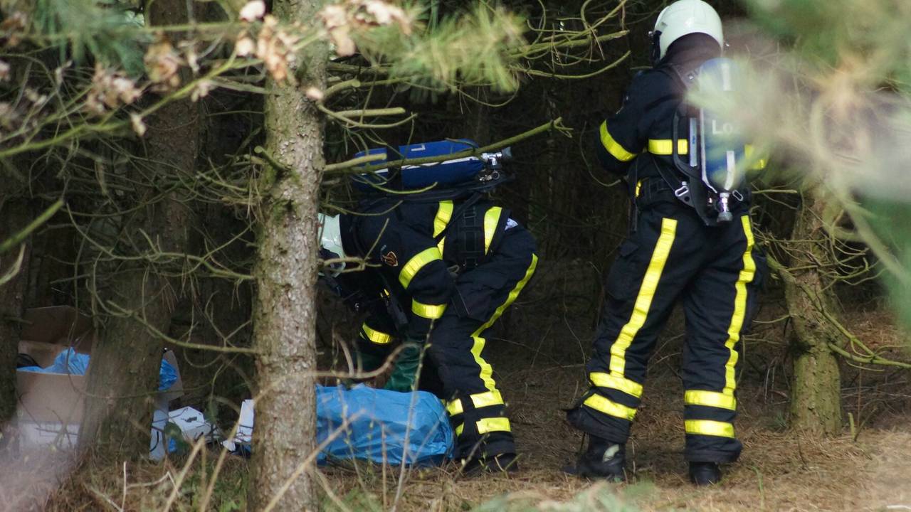 Drugsafval gevonden in De Moer (foto: Martijn van Bijnen/FPMB)