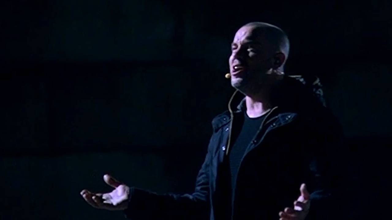 Jeroen van Koningsbrugge in 'The Passion' (beeld: EO/KRO)