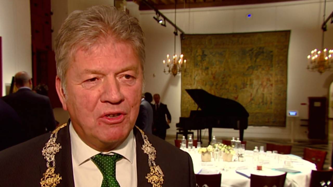 Burgemeester Frank Petter