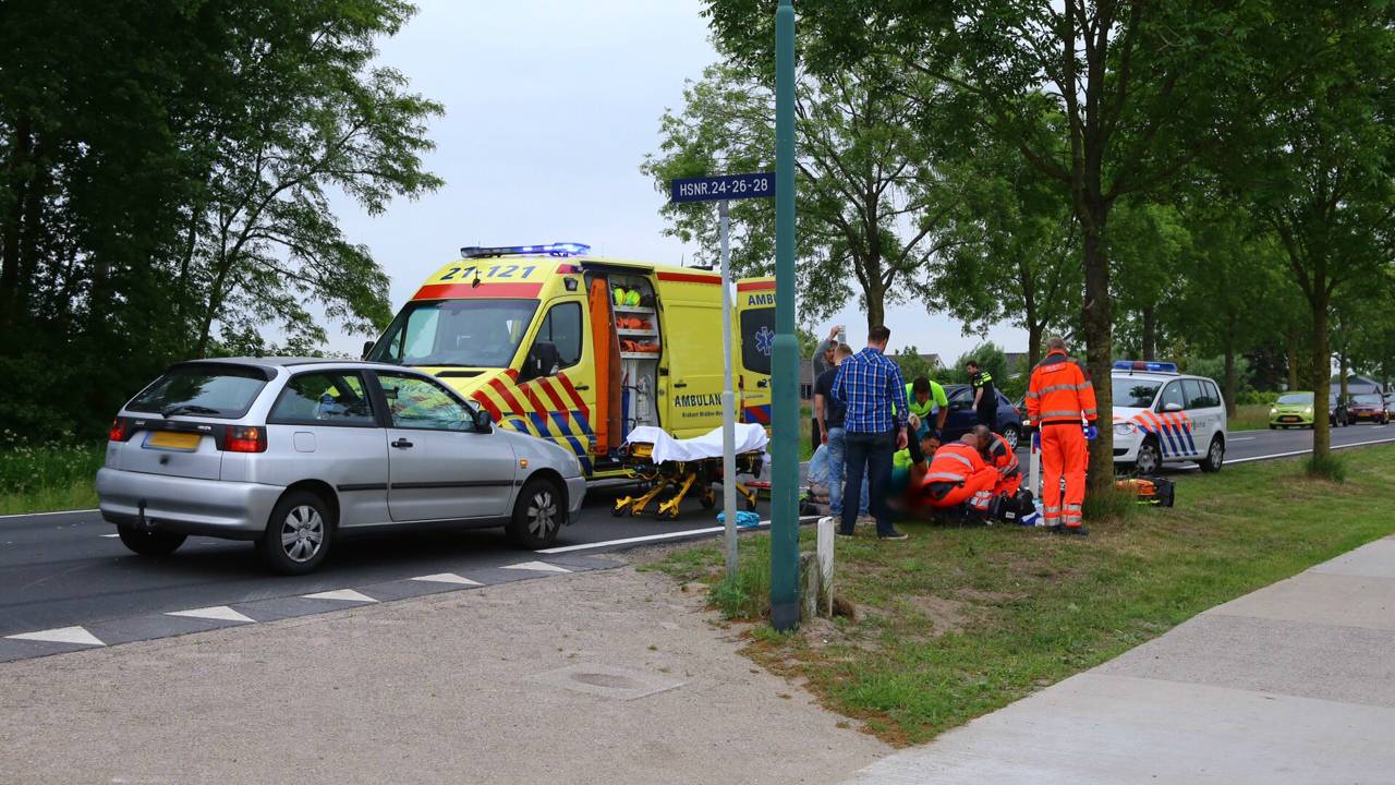 Fietser gewond (foto: Sander van Gils/SQ Vision)