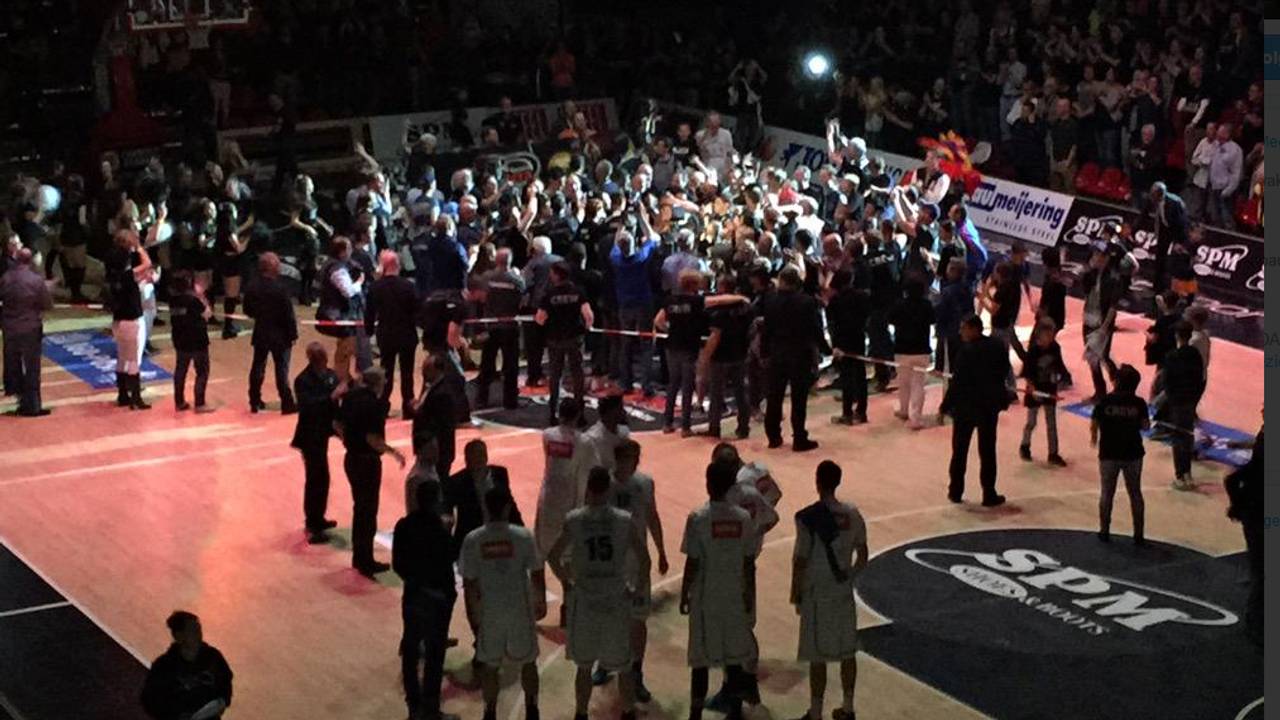 SPM Shoeters pakt de zestiende titel ooit