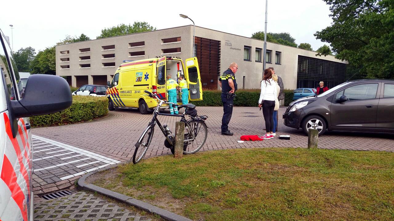 Hulpverleners op de plek van het ongeval. Foto: Toby de Kort/De Kort Media