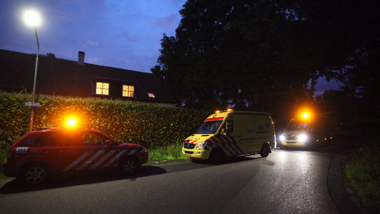 Hulpdiensten ter plekke (foto: Jeroen Stuve / Stuve Fotografie)