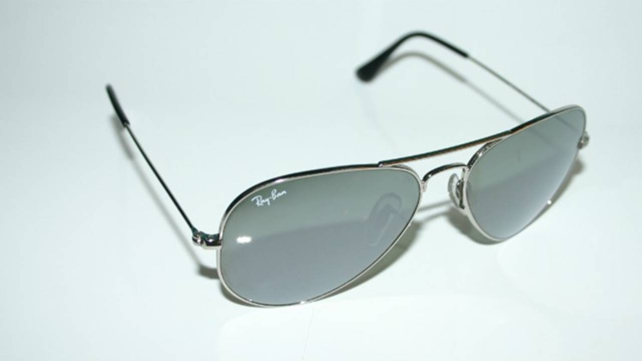 De dieven namen veel zonnebrillen mee (Foto: SXCcu).