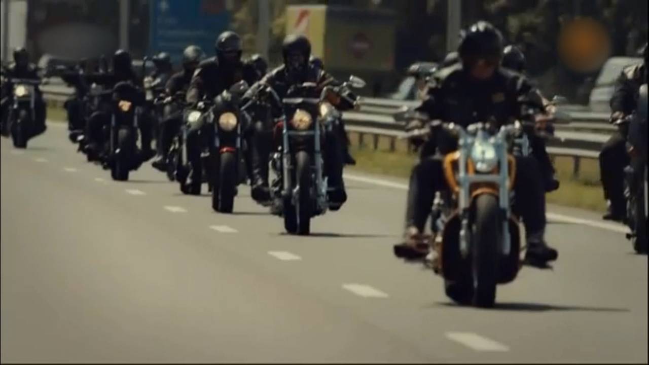 Ook clubleden met een strafblad kwamen aan het woord.