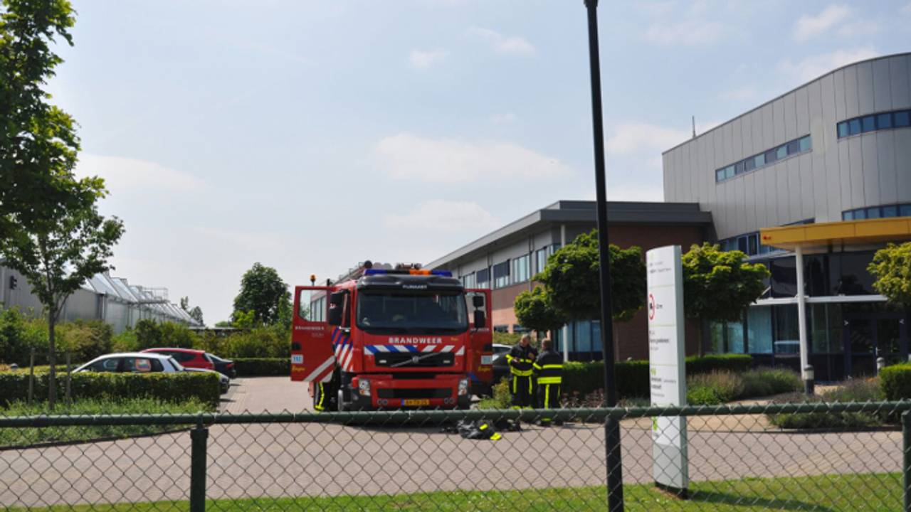 Brandweer ter plaatse (foto: Jeroen Stuve / Stuve Fotografie)
