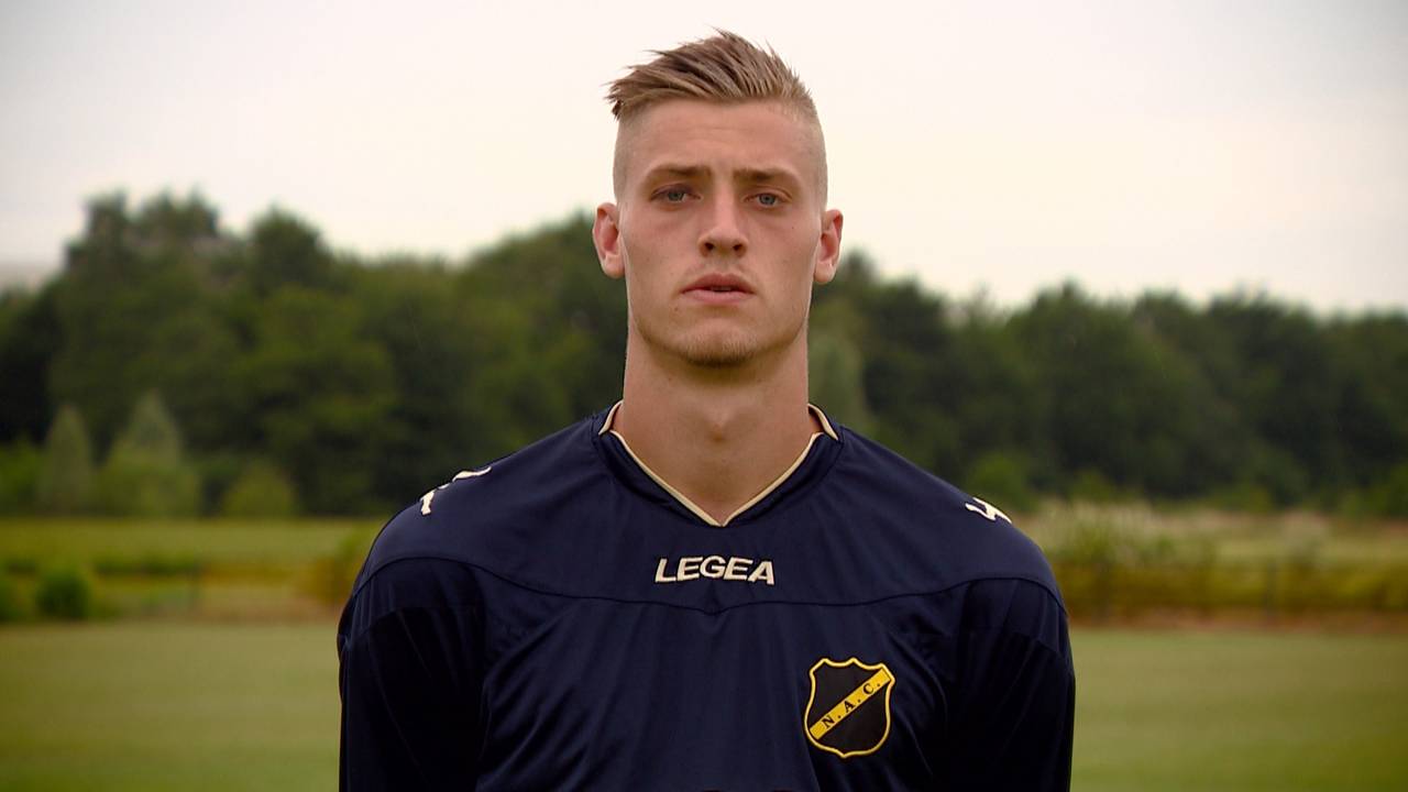 Andries Noppert was niet goed genoeg maar mag toch als keeper bij NAC