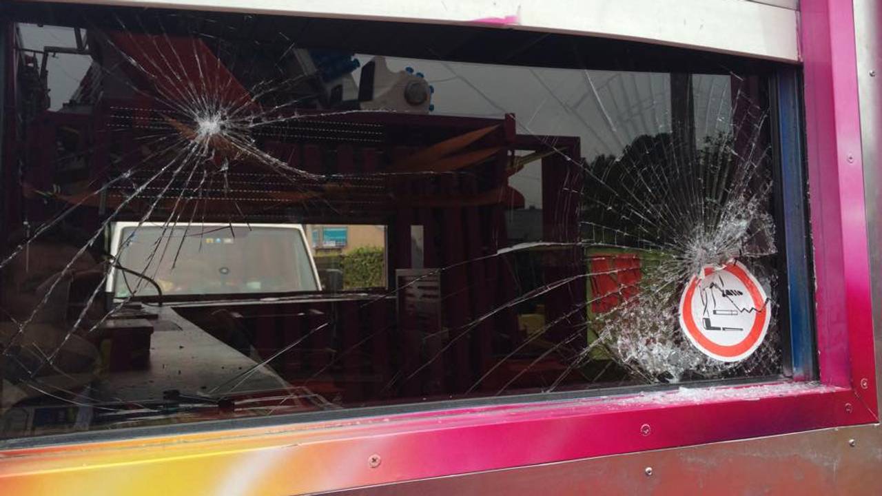 Vernielingen na de inbraak bij de Chaos (foto: Facebook)