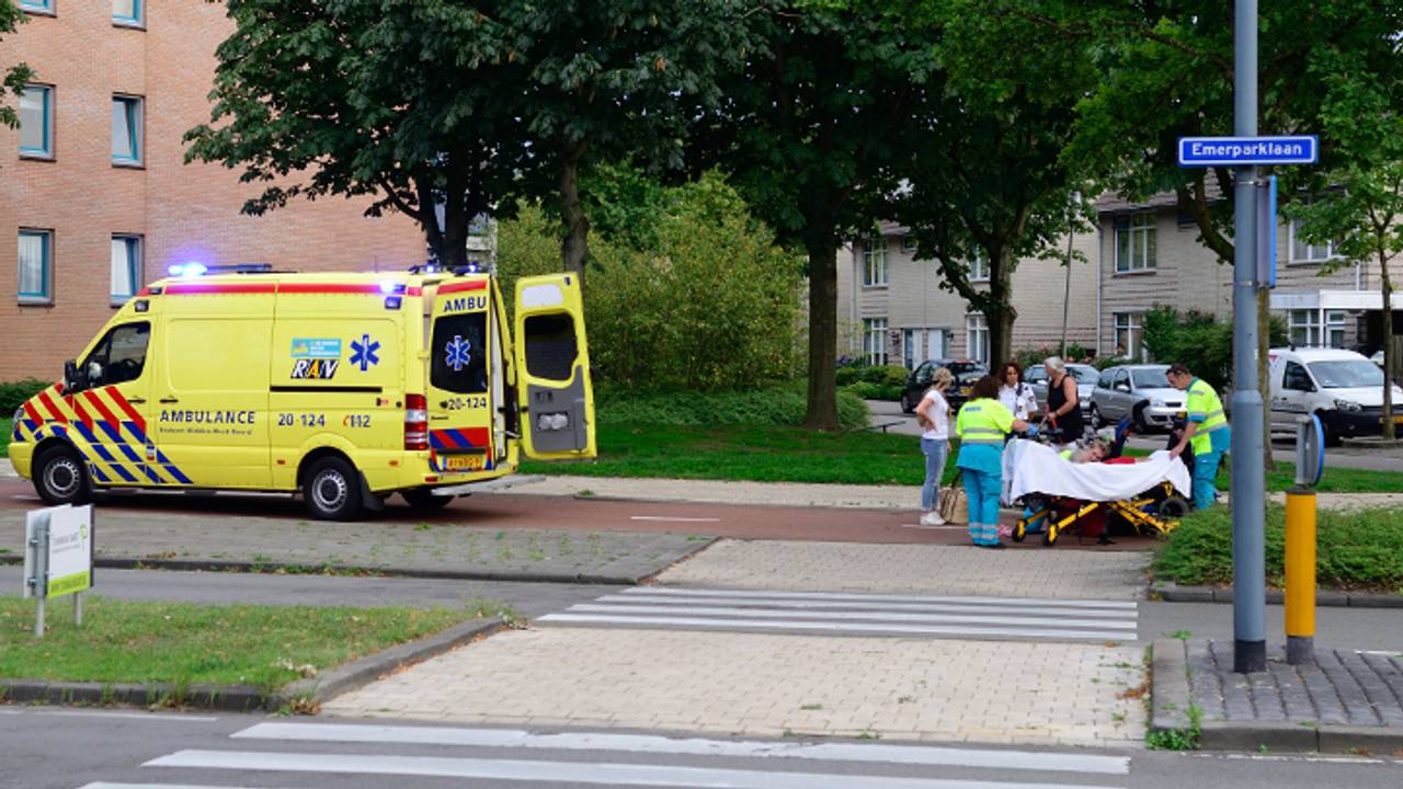 Man gewond (foto: Rob de Haas / Mainstay Media Breda)