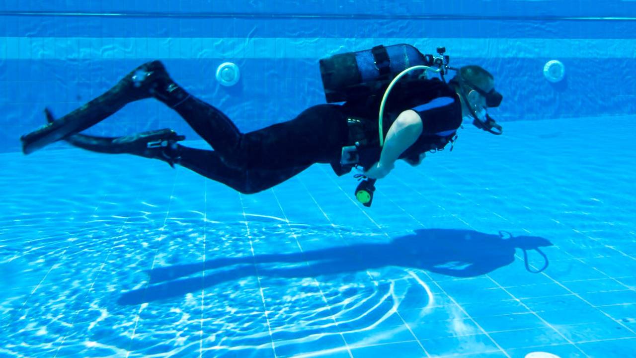 Duiken en foto's kijken tegelijkertijd, het kan binnenkort in Eindhoven