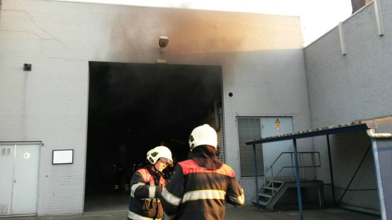 Brand bij Boma Coating Eindhoven (foto: SQ Vision)