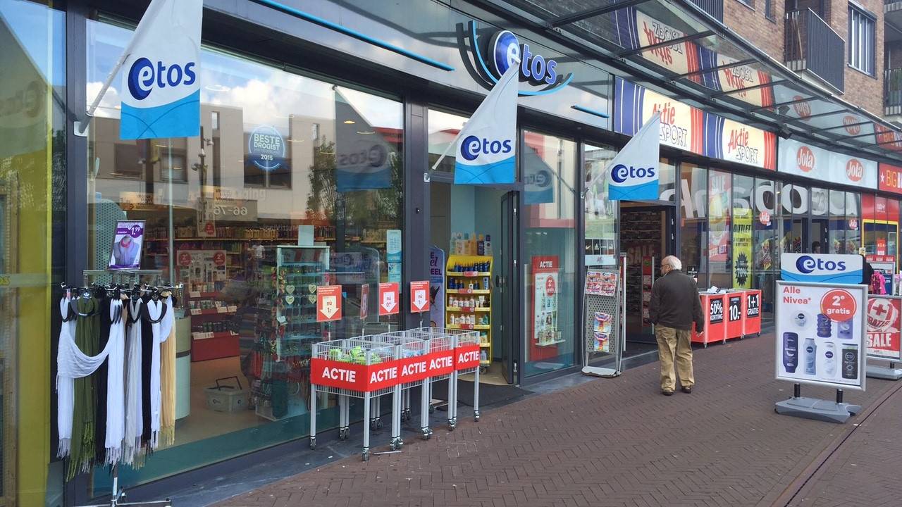Etos onderzoekt babypoederhandel bij filiaal Etten-Leur
