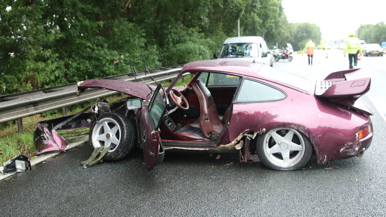 Laatste ritje wordt Porsche fataal. (Foto: Mathijs Bertens/Stuve Fotografie)