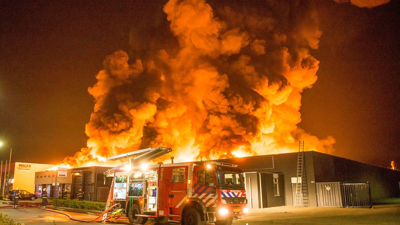 Brand bij ADDAPT Chemicals (archieffoto: Sem van Rijssel/SQ Vision)