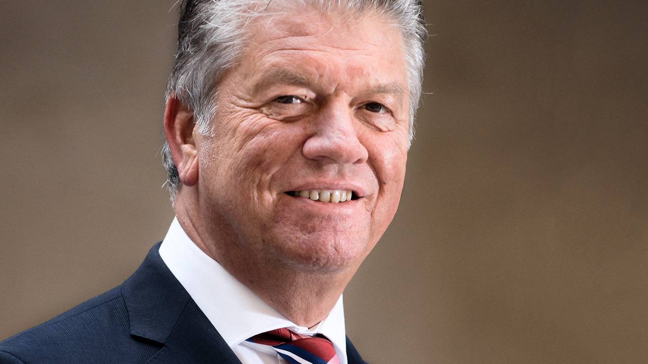 Burgemeester Frank Petter