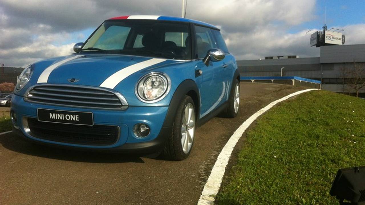 Vooral VDL Nedcar in Born droeg bij aan de betere omzet (foto: Raoul Cartens)
