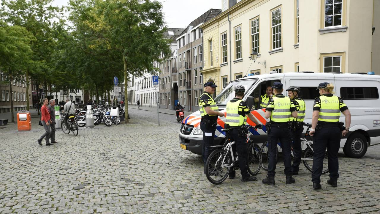 Politie-inzet Breda om Harleydag (foto: Tom van der Put/SQ Vision)