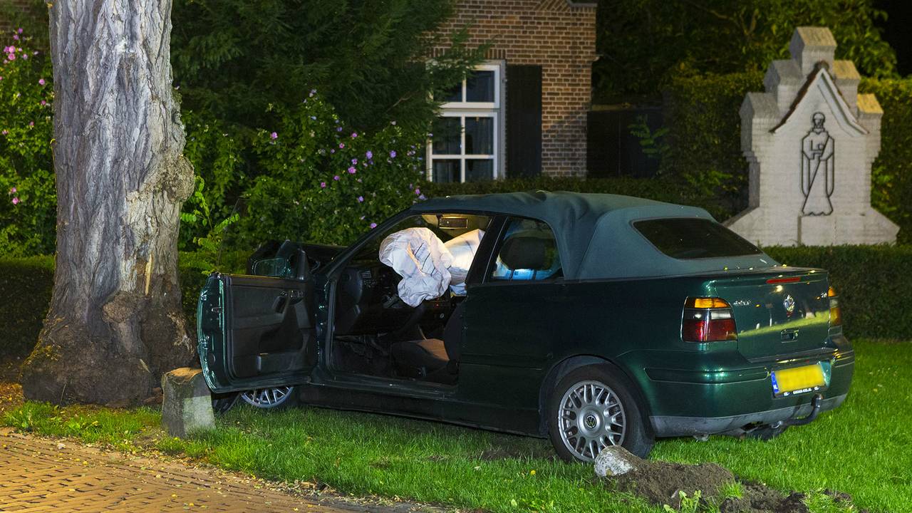 Politieachtervolging door Oirschot (foto: Sander van Gils/SQ Vision)