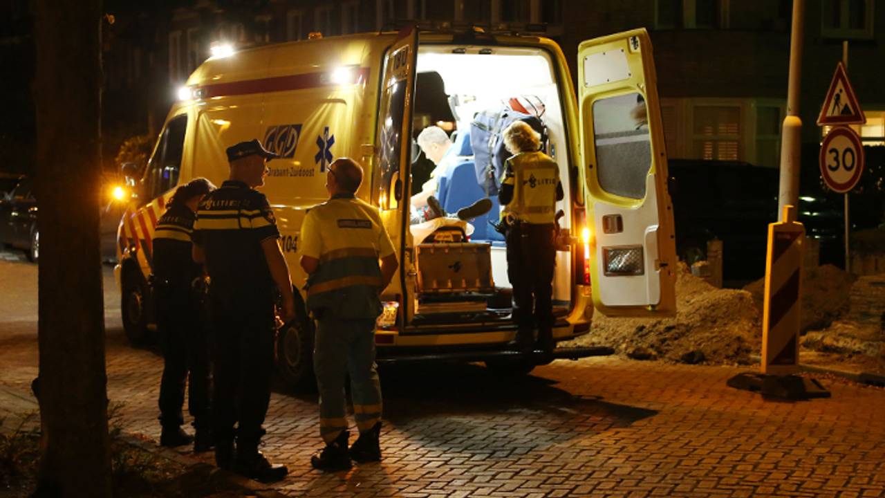 Fietser gewond (foto: Gabor Heeres / SQ Vision)