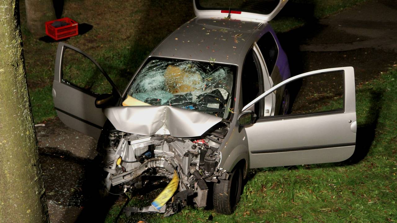 Gewonden na ongeluk. (foto: Martien van Dam/SQ Vision)
