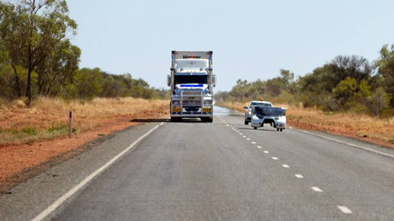 Stella Lux op weg in Australië (Foto Twitter @SolarEHV)