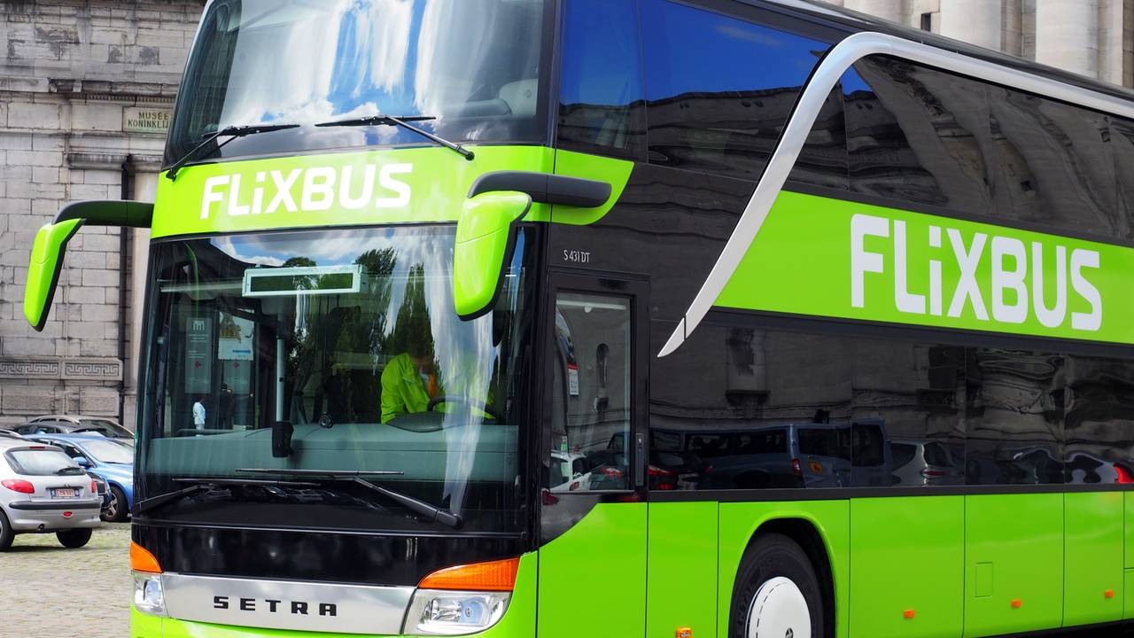 Met Flixbus kun je van Eindhoven naar Groningen en Enschede.
