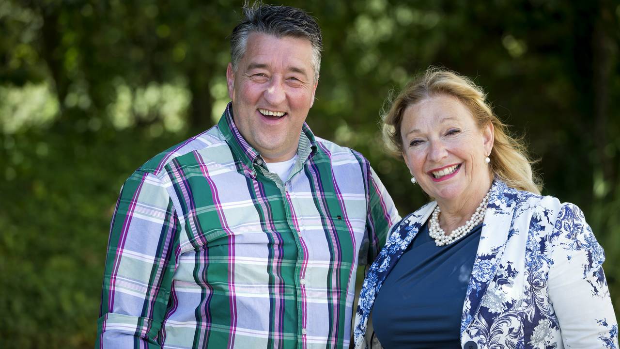 Ròbert en Janny zitten ook deze kerstspecial van Heel Holland Bakt weer in de jury. (Foto:ANP)