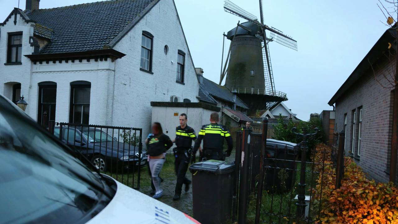 Vrouw bekent neersteken man. (foto: Erik Haverhals/FPMB)