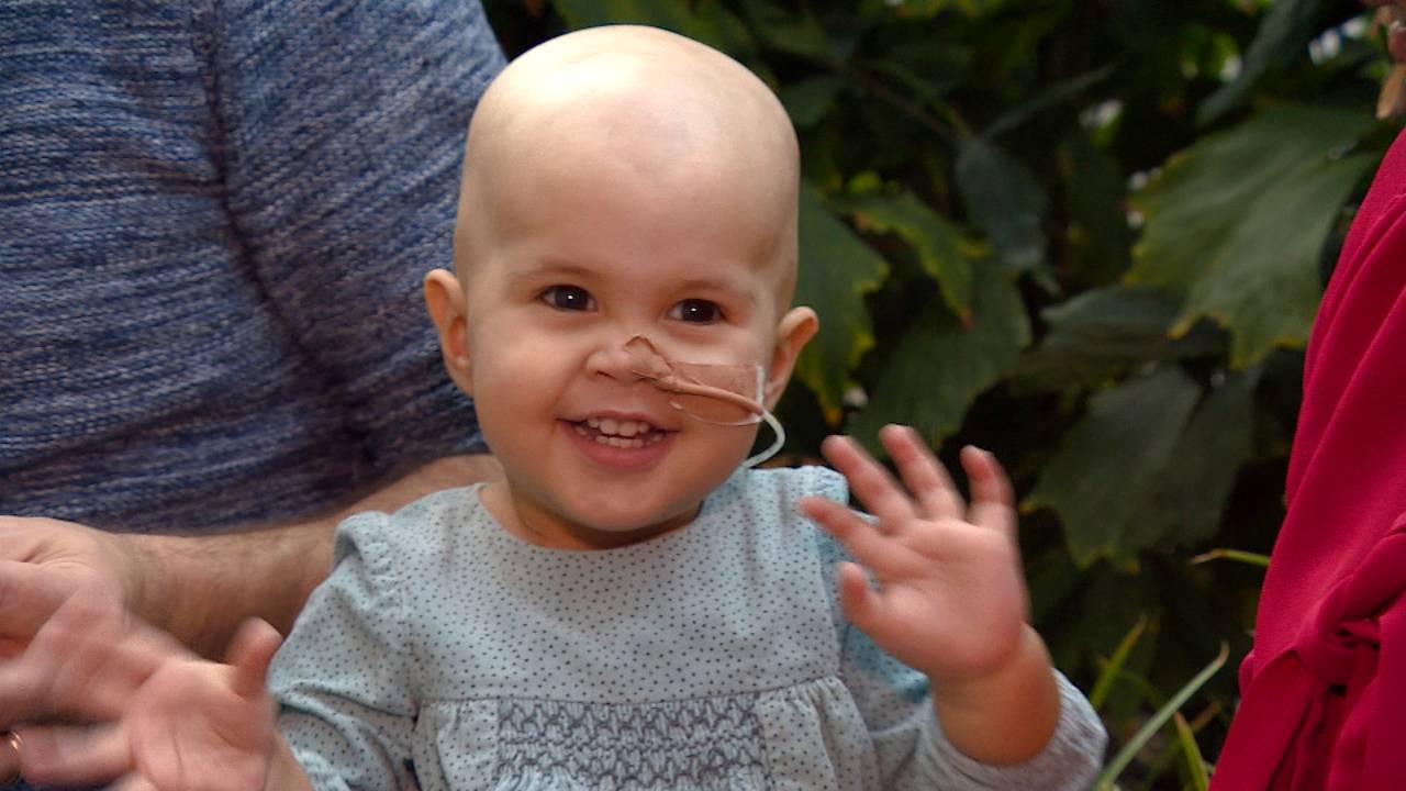 De stamcelbehandeling van Ana Elena slaat aan.