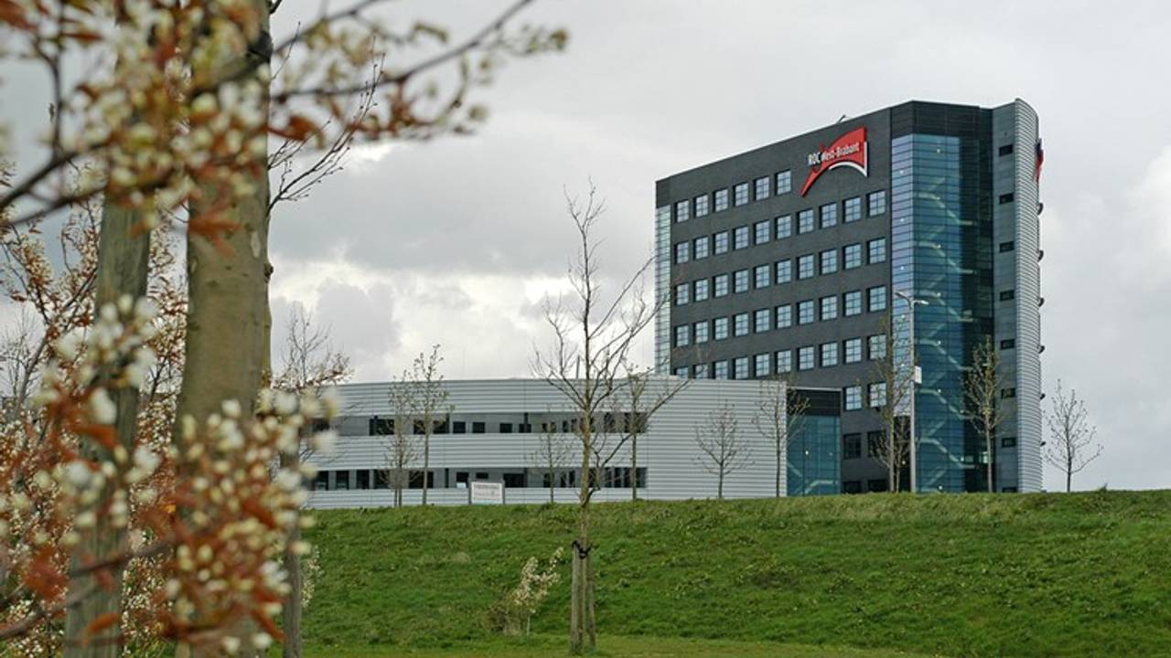 Het hoofdkantoor van ROC West-Brabant in Etten-Leur