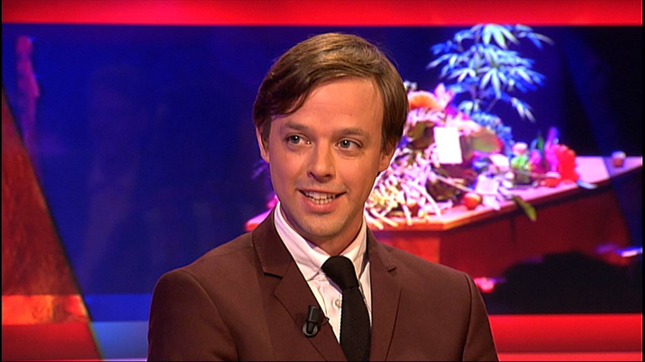 The Kik-bassist Marcel Groenewegen vertelt in Onder Ons over afscheidsdienst Armand.