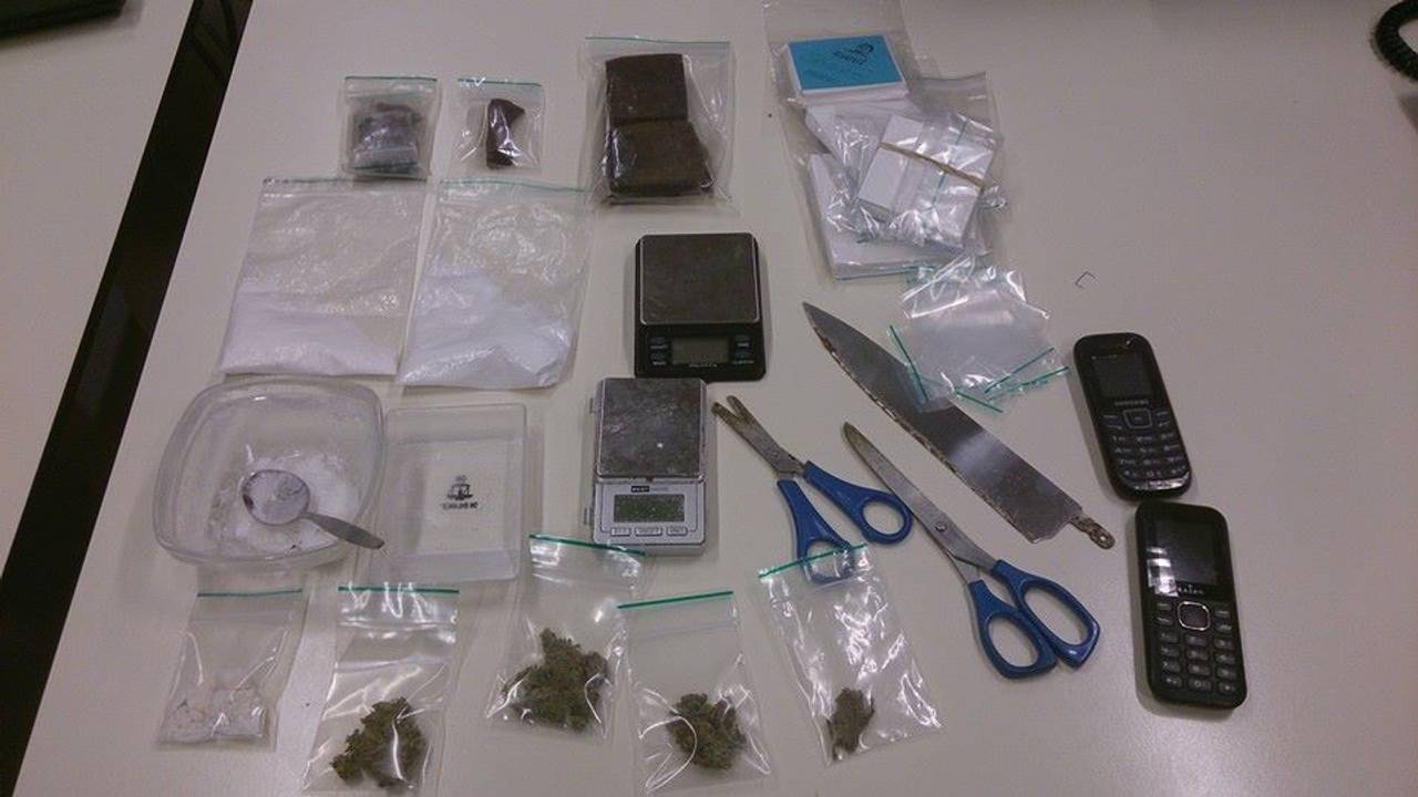 Dit vond de politie in de auto (beeld: politie).