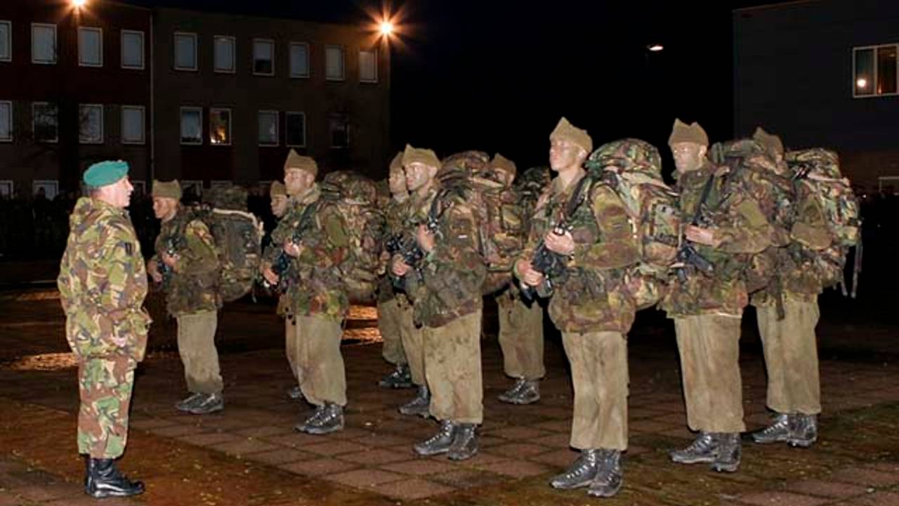 Ga naar slide 3