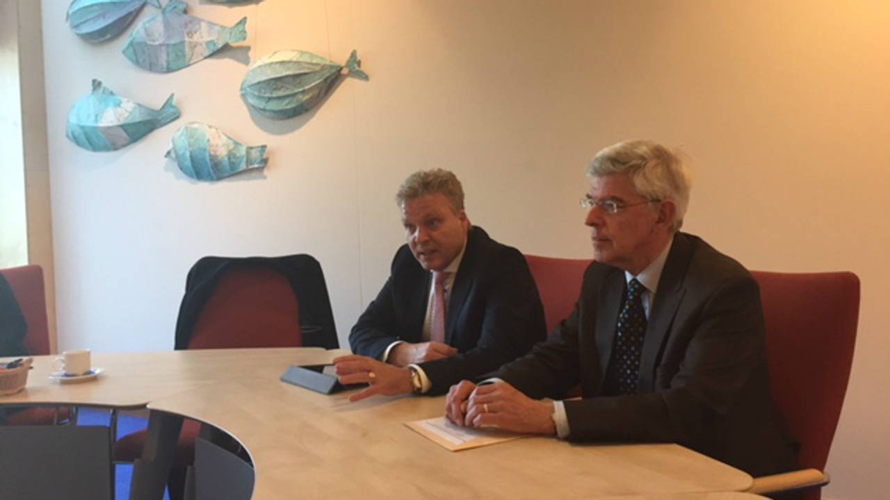 Burgemeester Mark Buijs (Boxtel) en Jan Pommer (Sint-Michielsgestel) gaan samenwerken