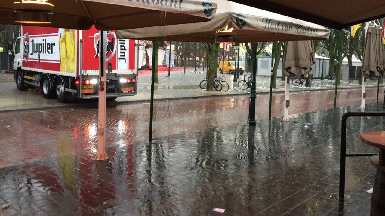 Het ziet er troosteloos uit in Oeteldonk. (foto: Koen Wijn)