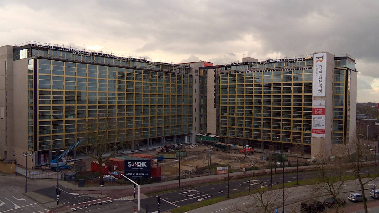 In het oude kantoorgebouw van Philips Lighting komen 600 lofts en penthouses