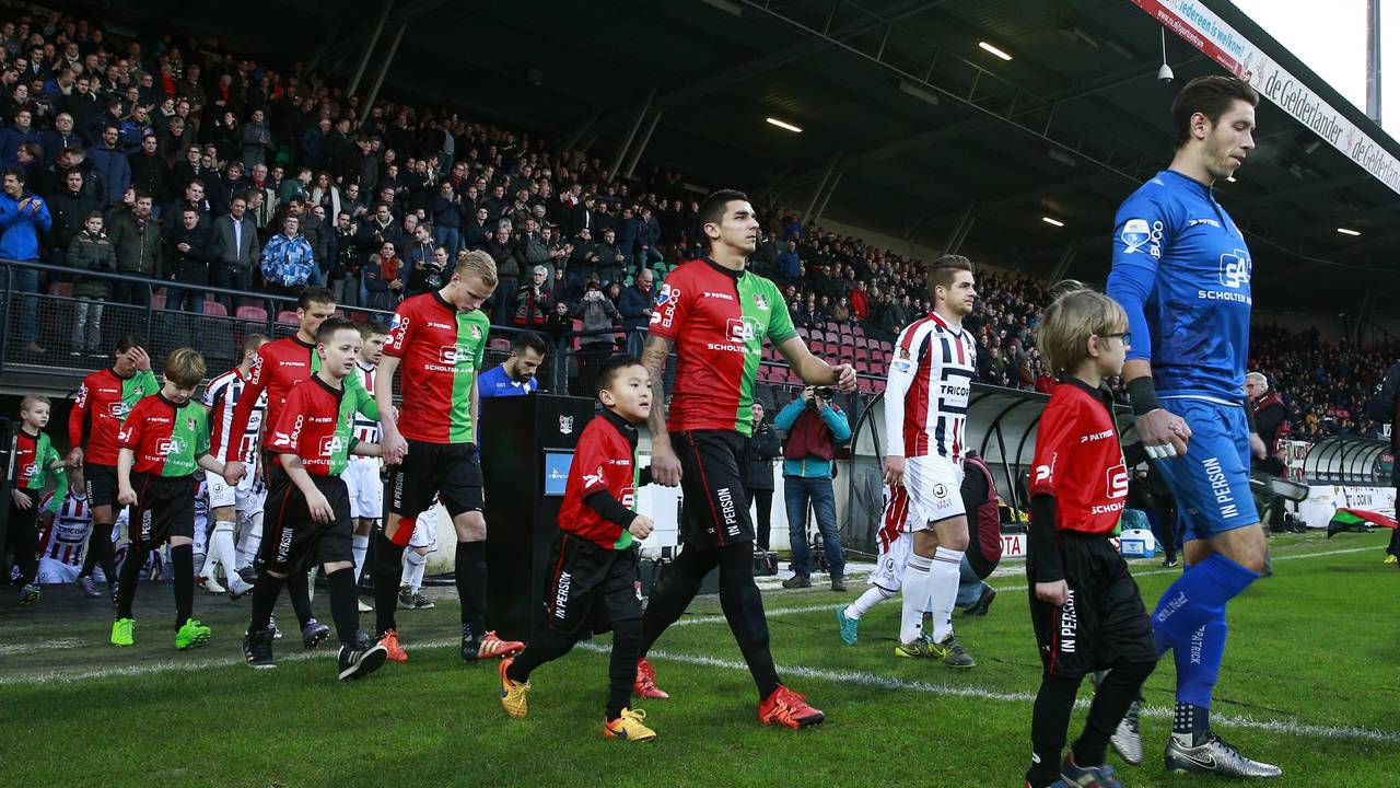 De wedstrijd NEC - Willem II is verdacht volgens documentairemakers. (foto: VI Images)