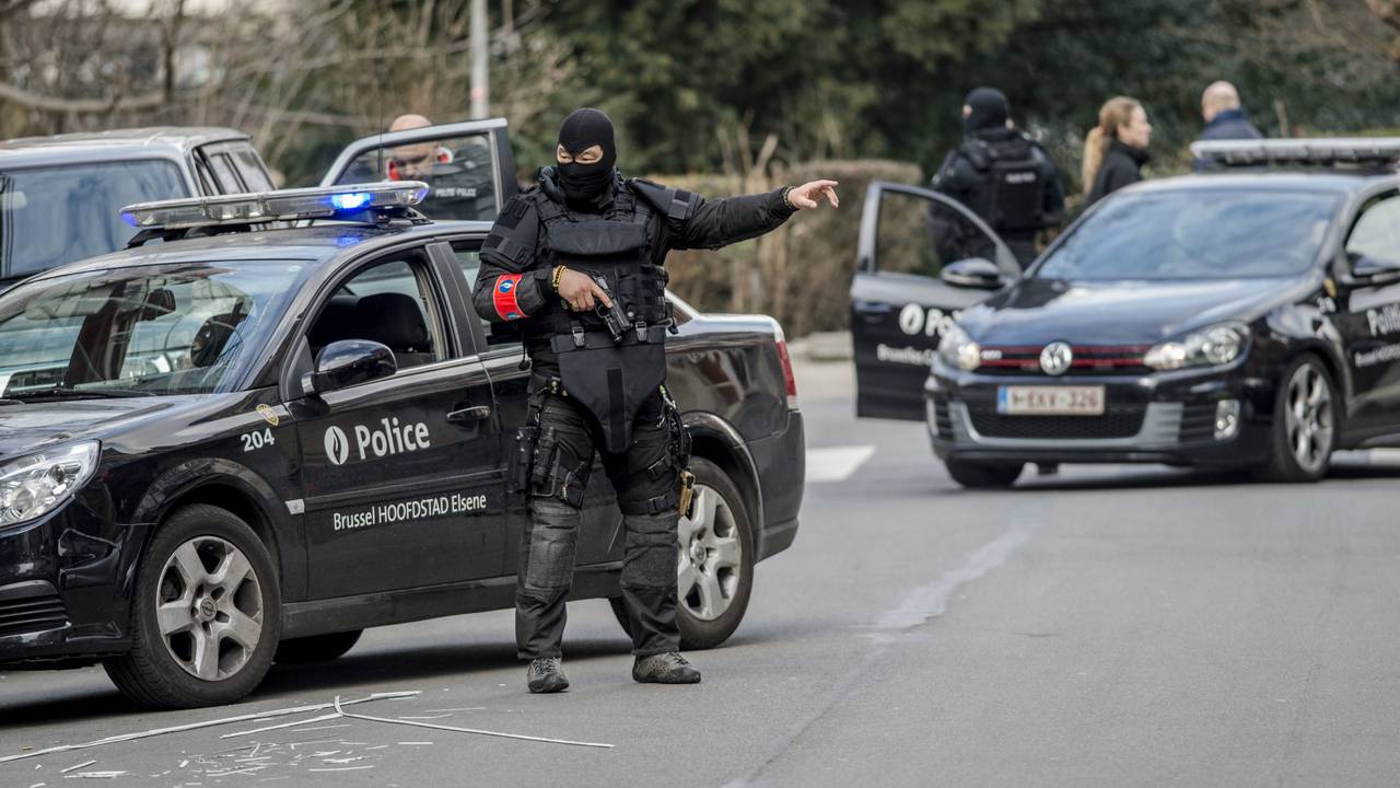 Beveiliging in Brussel na de aanslagen. (Foto: ANP)