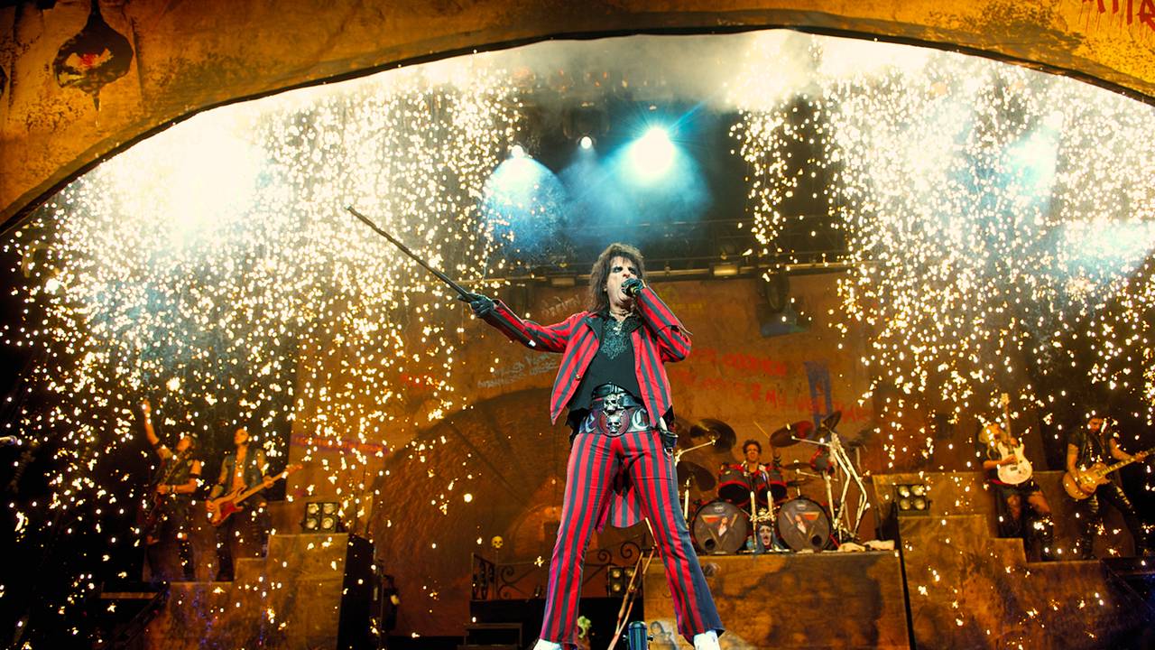 Alice Cooper (69) opnieuw naar Tilburg, shockrocker treedt op in 013