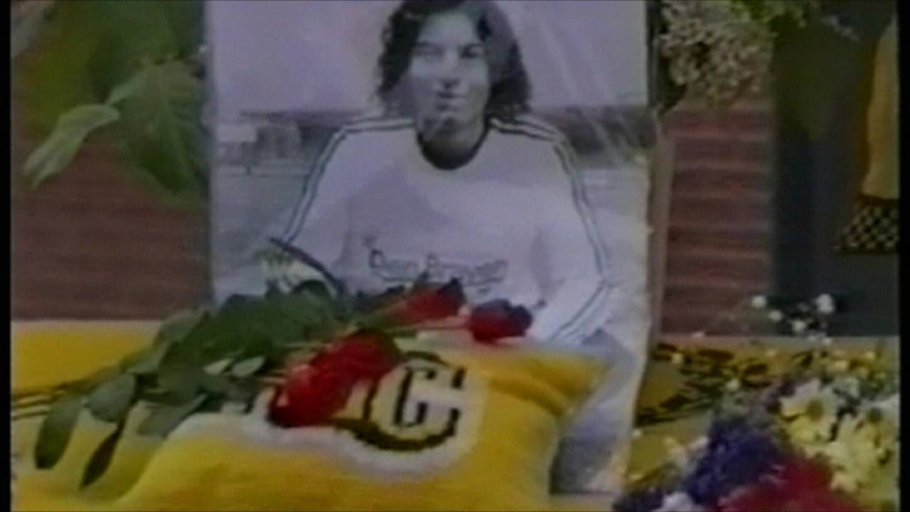 Eerbetoon aan Andro Knel.