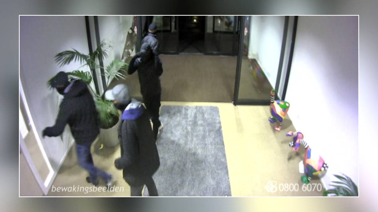 Dit viertal liet een ravage achter na de inbraak. (Beeld: Bureau Brabant)