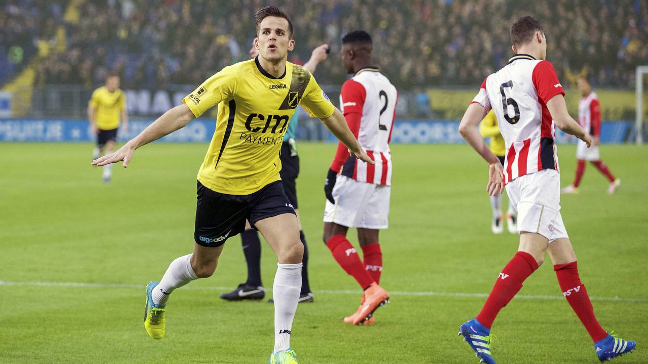 Mats Seuntjes scoorde twee keer voor NAC. Foto: Maurice van Steen/VI Images