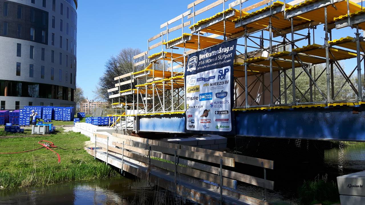 Ga naar slide 1