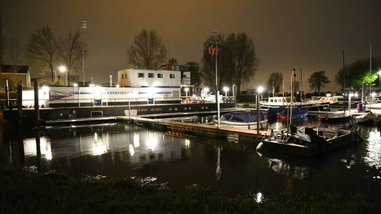 Ga naar slide 1