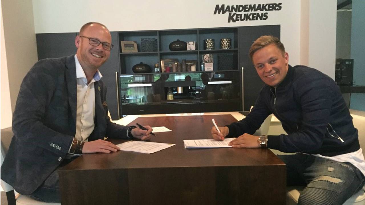 Rienstra staat nu tot de zomer van 2018 onder contract. (Foto: Twitter RKC).