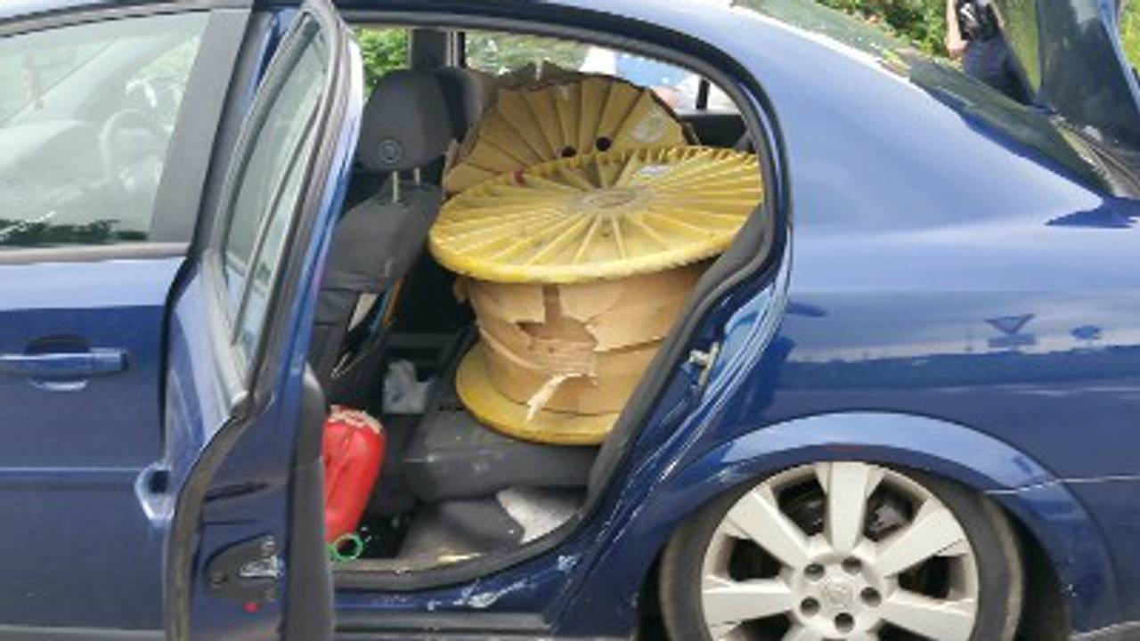 Drie Roemenen aangehouden met 1000 kilo koper. (Foto: politie)